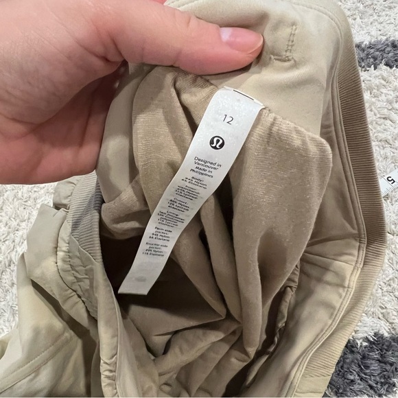 Lululemon Beyond the Studio Crop Pants - Picture 13 of 15